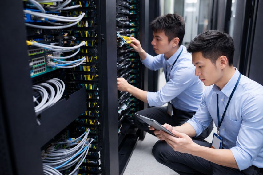 What is Data Center Architecture? Understanding Key Models and Designs