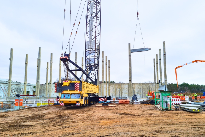 Pile Foundations vs. Raft Foundations: How to Choose for Large-Scale Facilities